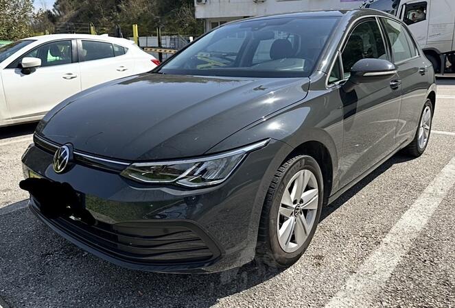 Volkswagen - Golf 8 - 1.5 eTSI