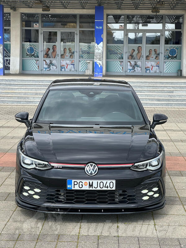 Volkswagen - Golf 8 - 2.0 GTI