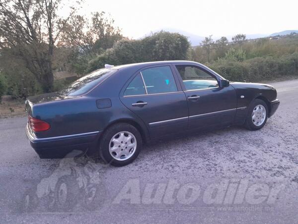 Mercedes Benz - E 200 - 2.0