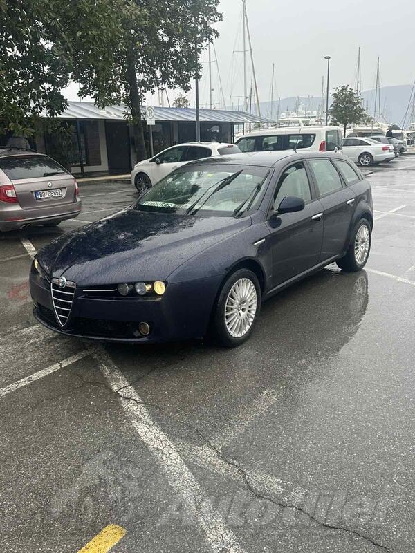 Alfa Romeo - 159 - 2.4
