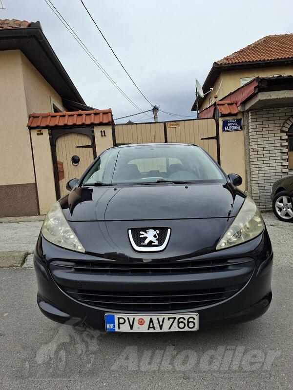 Peugeot - 207 - 1.6 hdi