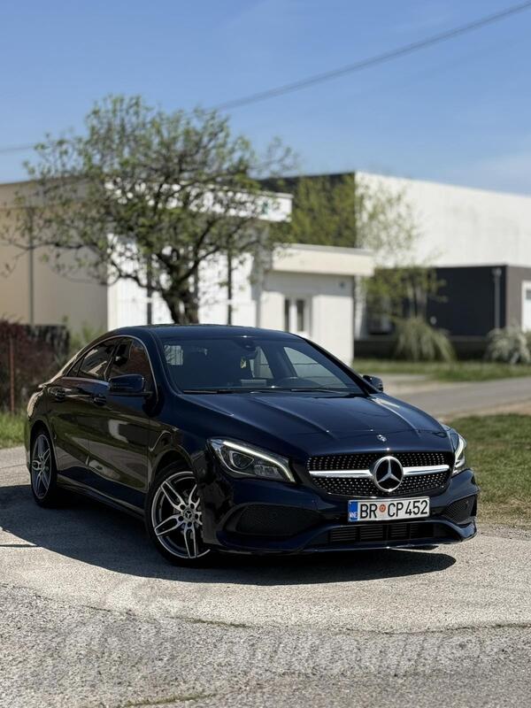 Mercedes Benz - CLA 180 - 1.5