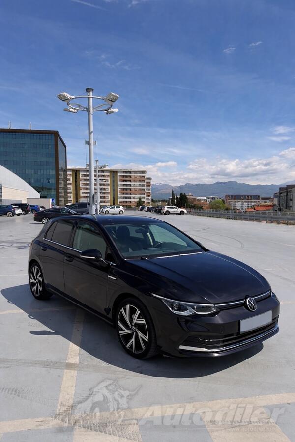 Volkswagen - Golf 8 - 2.0 TDI