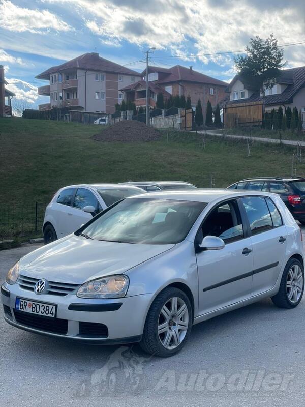 Volkswagen - Golf 5 - tdi