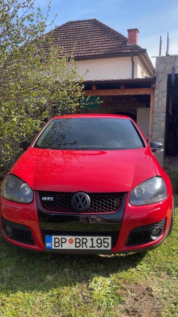 Volkswagen - Golf 5 - 2.0