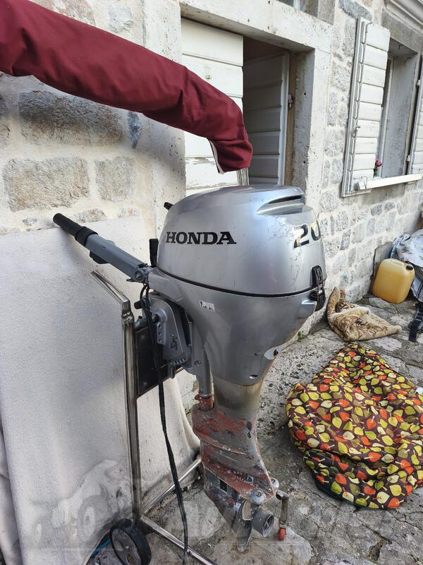 Honda - 20 ks - Motori za plovila
