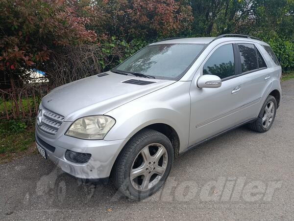 Mercedes Benz - ML 320 - 3.2 cdi