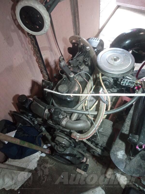 Ad boats - mercruizer 3.0