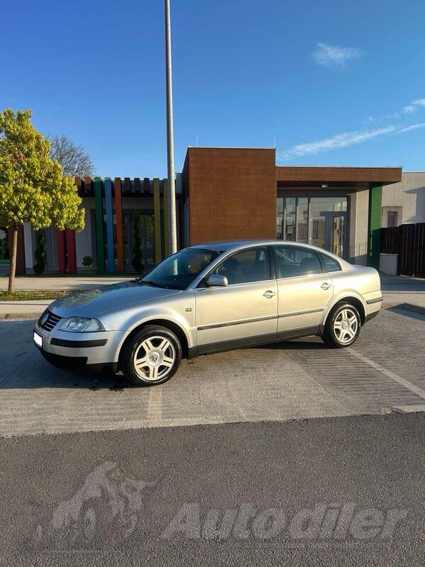 Volkswagen - Passat - 1,9 TDI AUTOMATIC