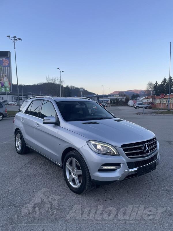 Mercedes Benz - ML 350 - 3.0 cdi