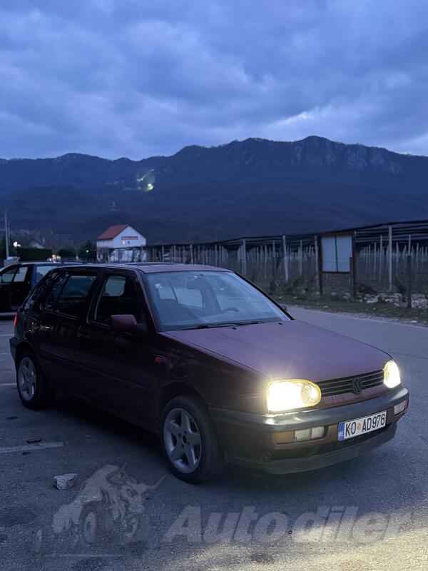 Volkswagen - Golf 3 - 1,9 turbo