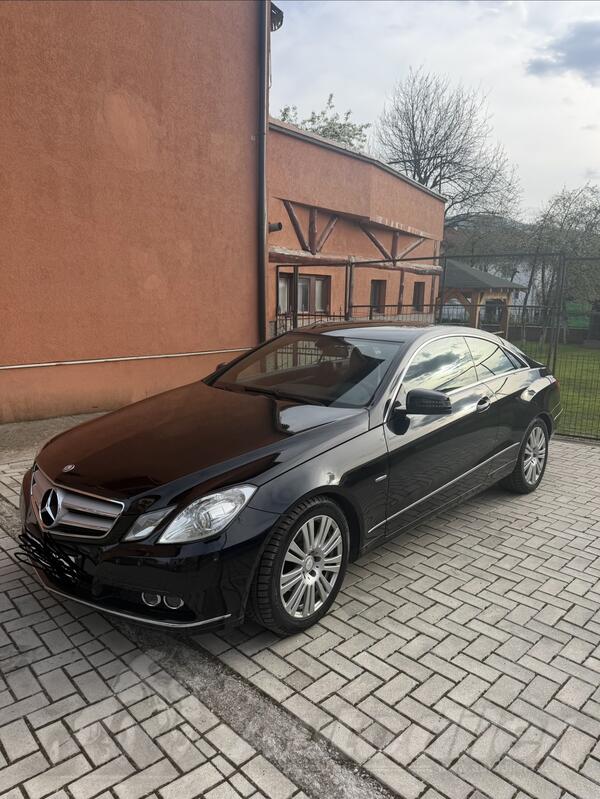 Mercedes Benz - E 220