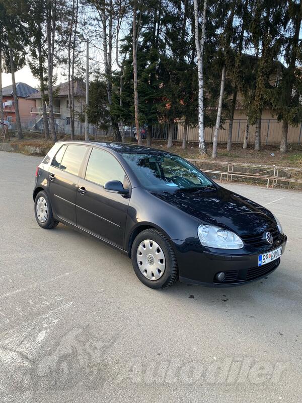 Volkswagen - Golf 5 - 1.9 TDI