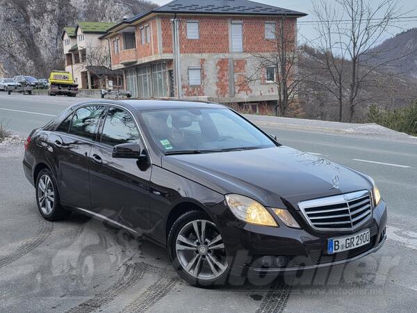 Mercedes Benz - E 220 - 2.2 CDI