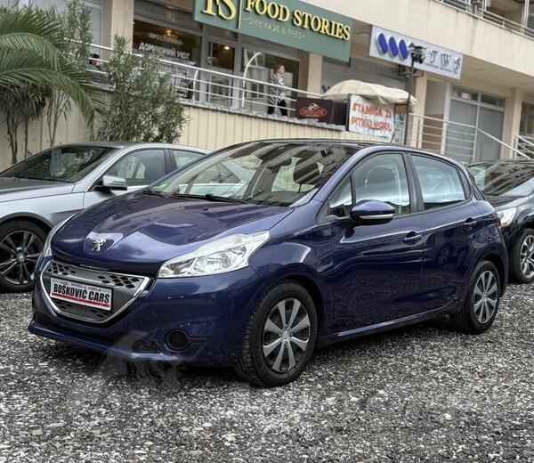 Peugeot - 208 - 1.4