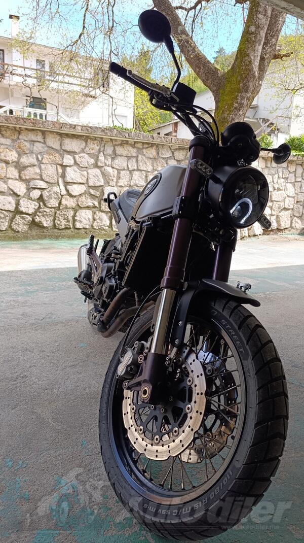 Benelli - Leoncino 500 Trail