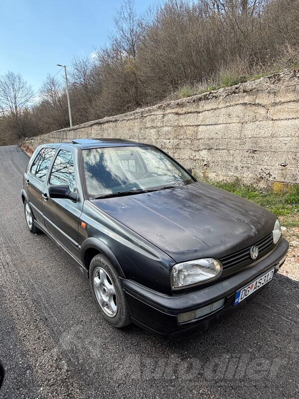 Volkswagen - Golf 3 - 1.8 66kw