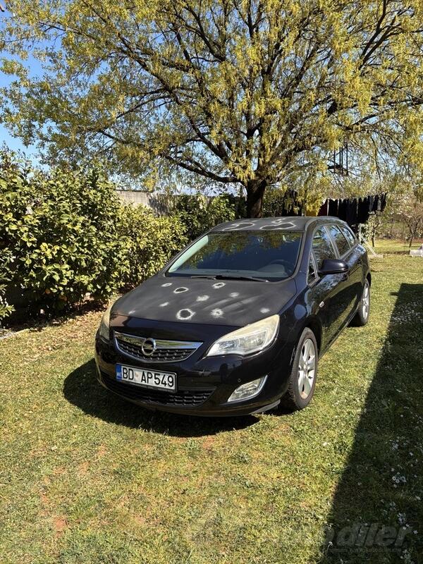 Opel - Astra - ASTRA ST ENJOY A16XER MT5