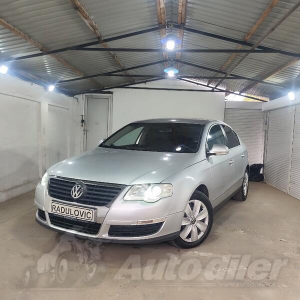 Volkswagen - Passat - DSG AUTOMATIC