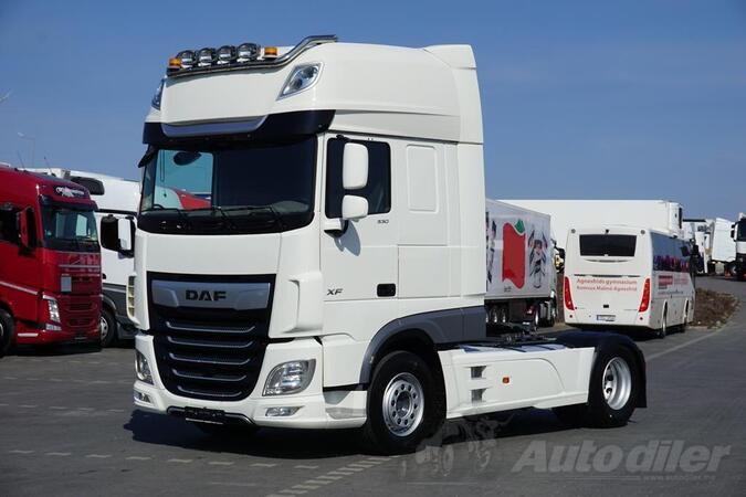 DAF - 106 / 530 / EURO 6 / ACC / RETARDER / SUPER SPACE CAB tegljač / DOM-2111