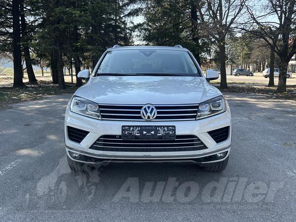 Volkswagen - Touareg - 3.0 TDI