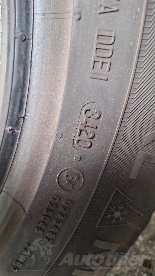 Uniroyal - M+S All season expert - Всесезонная guma