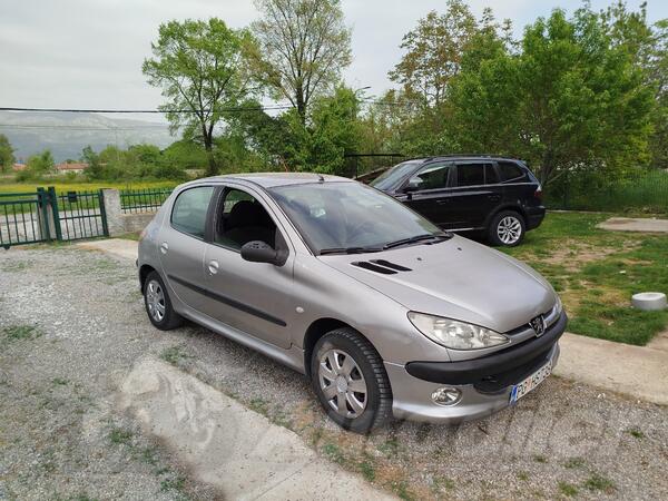 Peugeot - 206 - 1.4 hdi