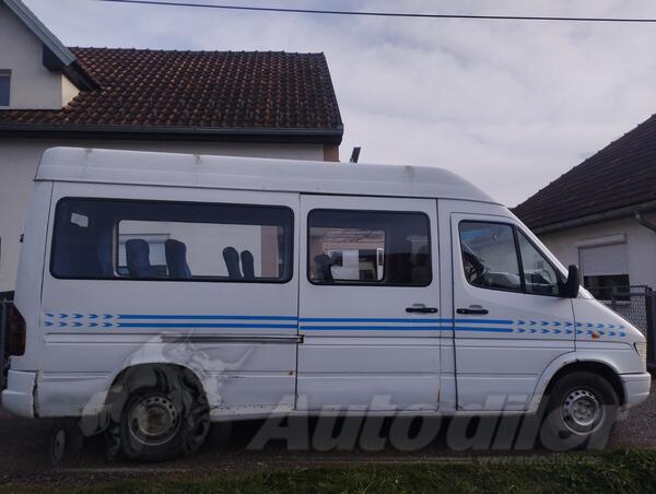 Mercedes Benz - sprinter 312