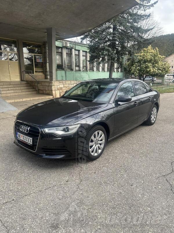 Audi - A6 - 3000