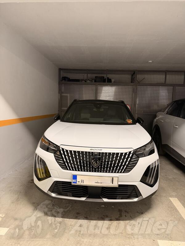 Peugeot - 2008 - 1.2