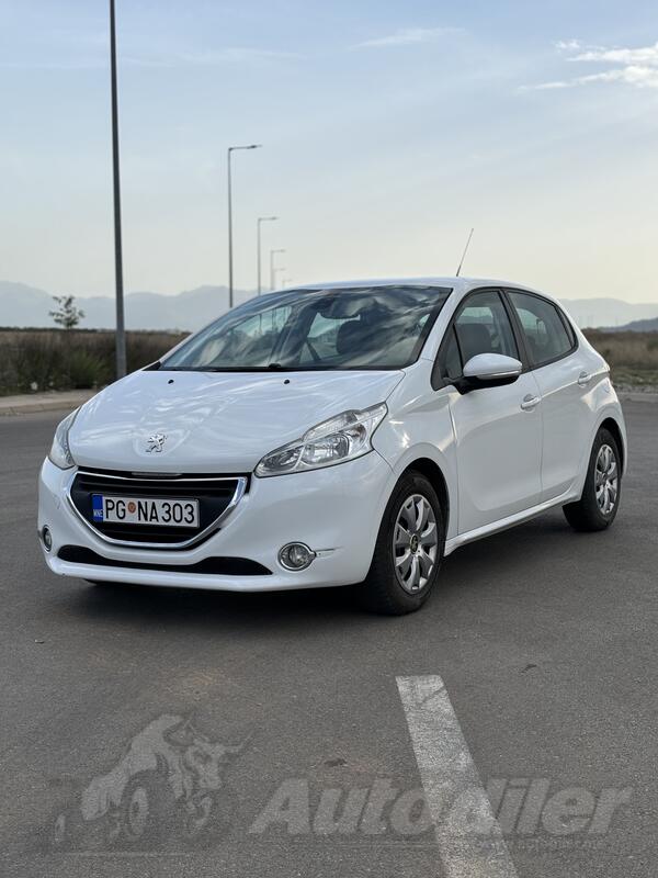 Peugeot - 208 - 1.4 E HDI
