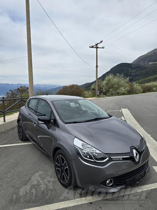 Renault - Clio - 1.5 dci