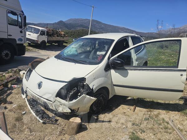 Renault - Twingo - 1.2