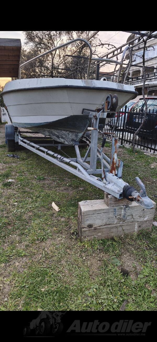 Лодочные прицепы