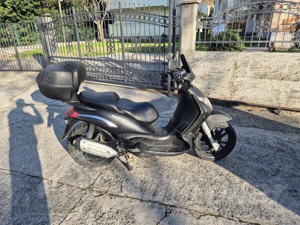 Piaggio - beverly
