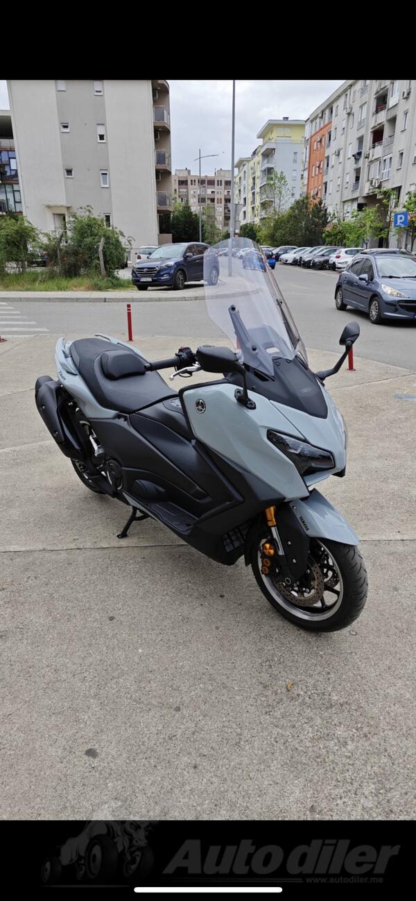 Yamaha - t max