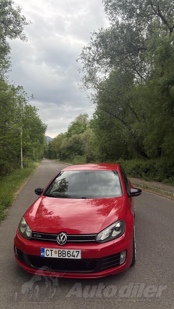 Volkswagen - Golf 6 - 2.0 Tdi