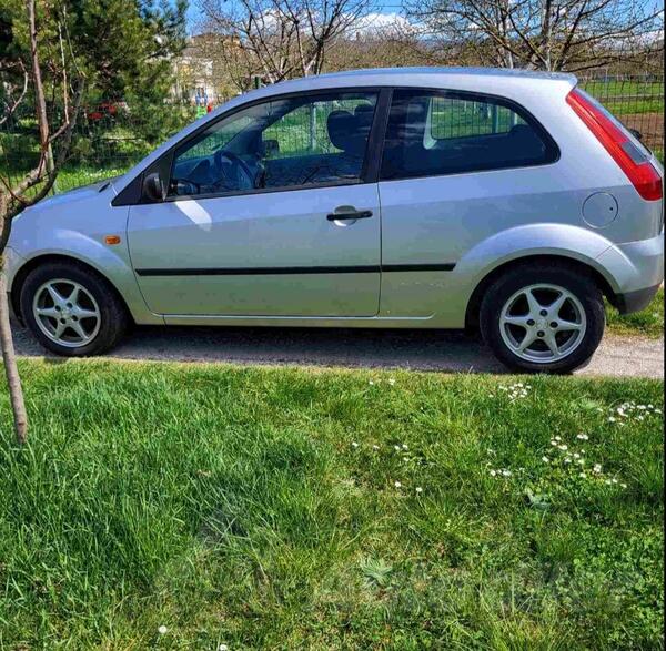 Ford - Fiesta - 1.3 Benzin