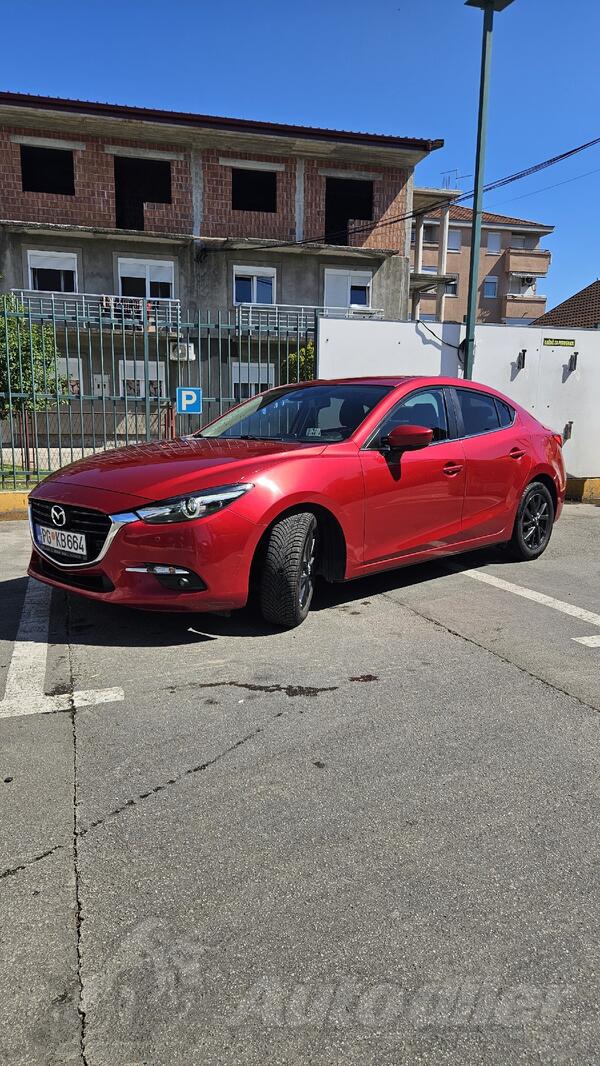 Mazda - 3 - Skyactiv 1.5