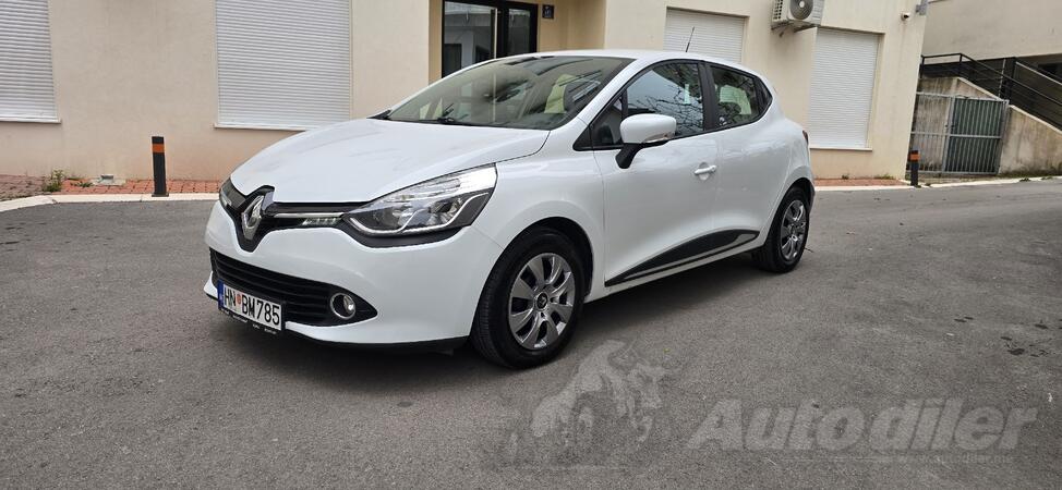 Renault - Clio - 1.5 dci