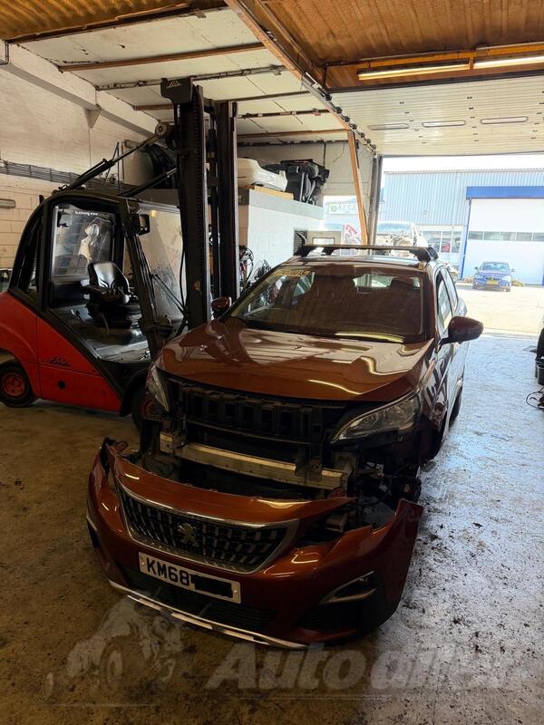 U djelovima Peugeot - 3008 1.2b