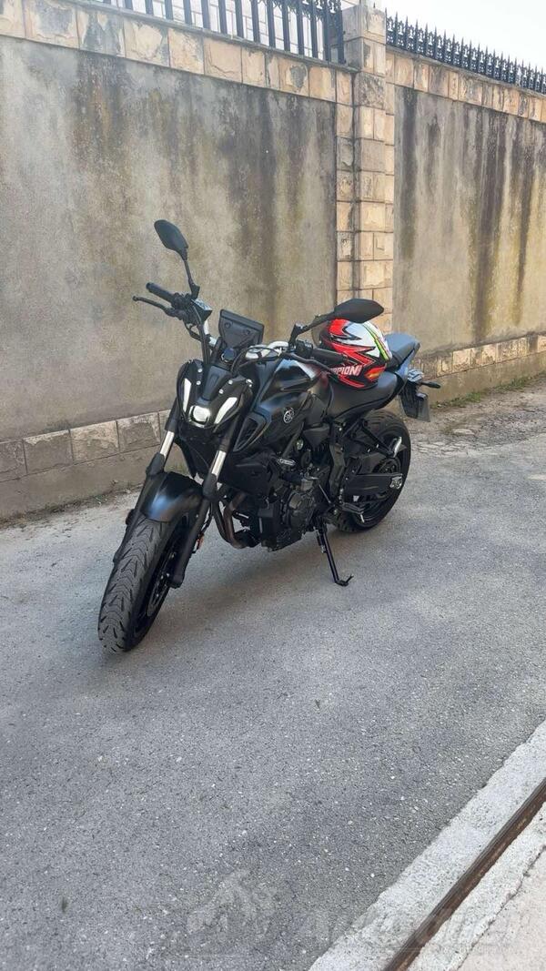 Yamaha - Mt-07