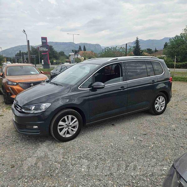 Volkswagen - Touran - 2.0 DSG  7 sjedista