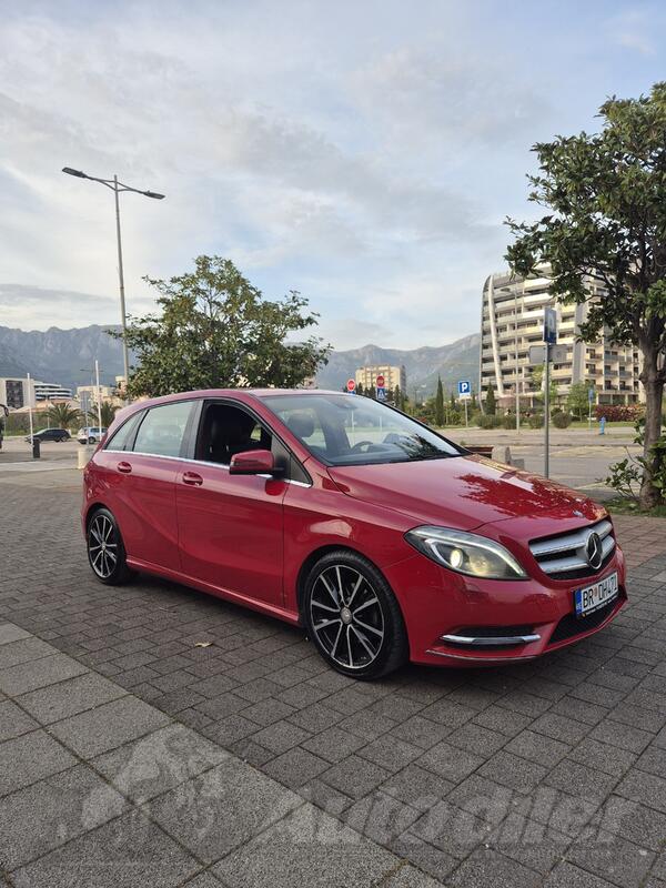 Mercedes Benz - B 200 - CDI AMG LINE