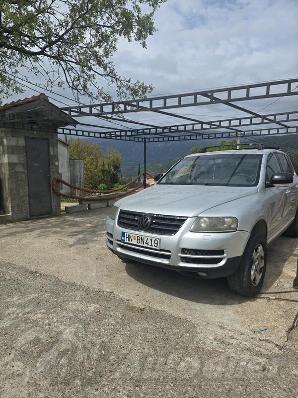 Volkswagen - Touareg - 2.5 r5