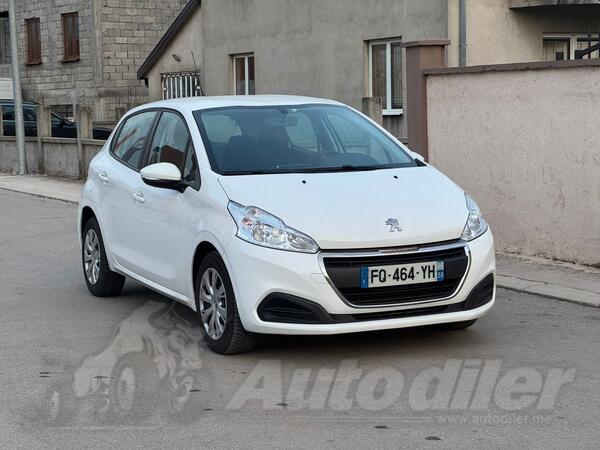 Peugeot - 208 - 1.5hdi 75 kw