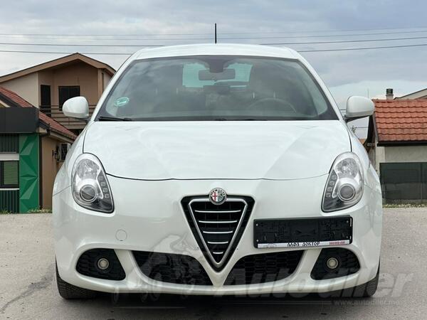 Alfa Romeo - Giulietta - 1.6 dizel