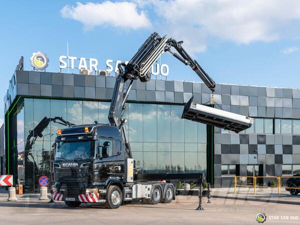 Scania - R480 6x4 FASSI F660RA.2.26 HE-Dynamic kran kamion s ravnom platformom / STR-0609