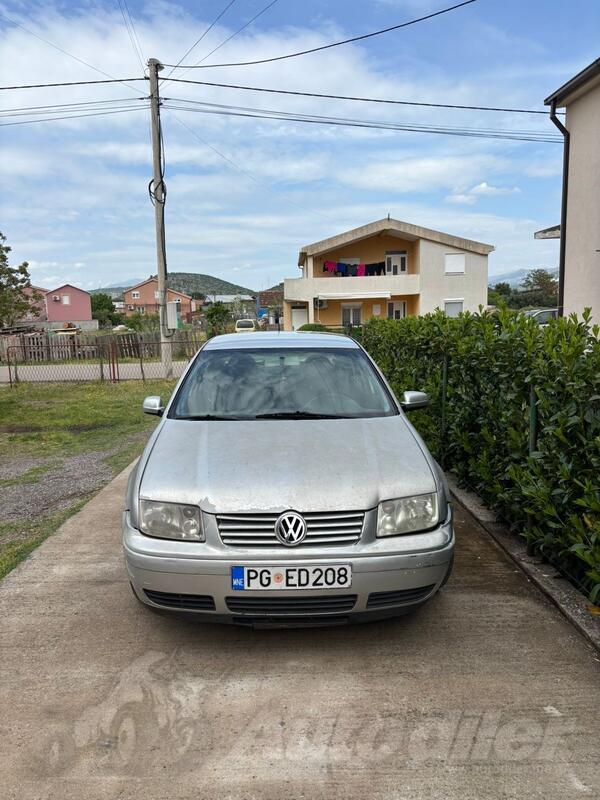 Volkswagen - Bora - 1.9