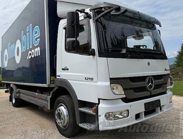 Mercedes Benz - 12 18